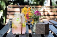 Kruiden(ijs)thee uit eigen tuin